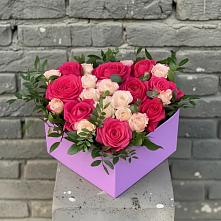 Цветочная композиция из Розы в коробке в Новоминской