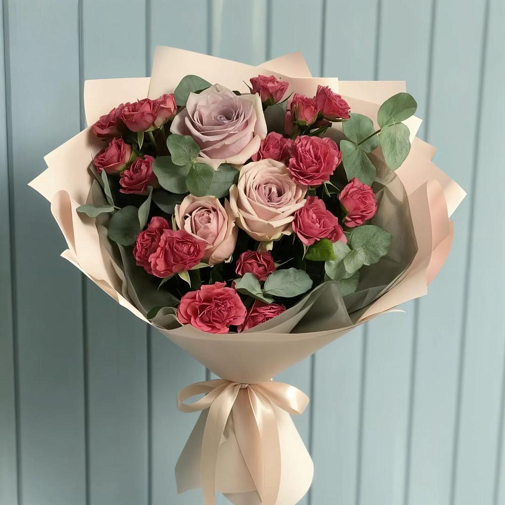 Букет цветов из: Гвоздики и Розы в Новоминской