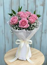 Букет цветов из:  Розы в Новоминской