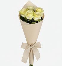Букет цветов из:  Розы в Новоминской