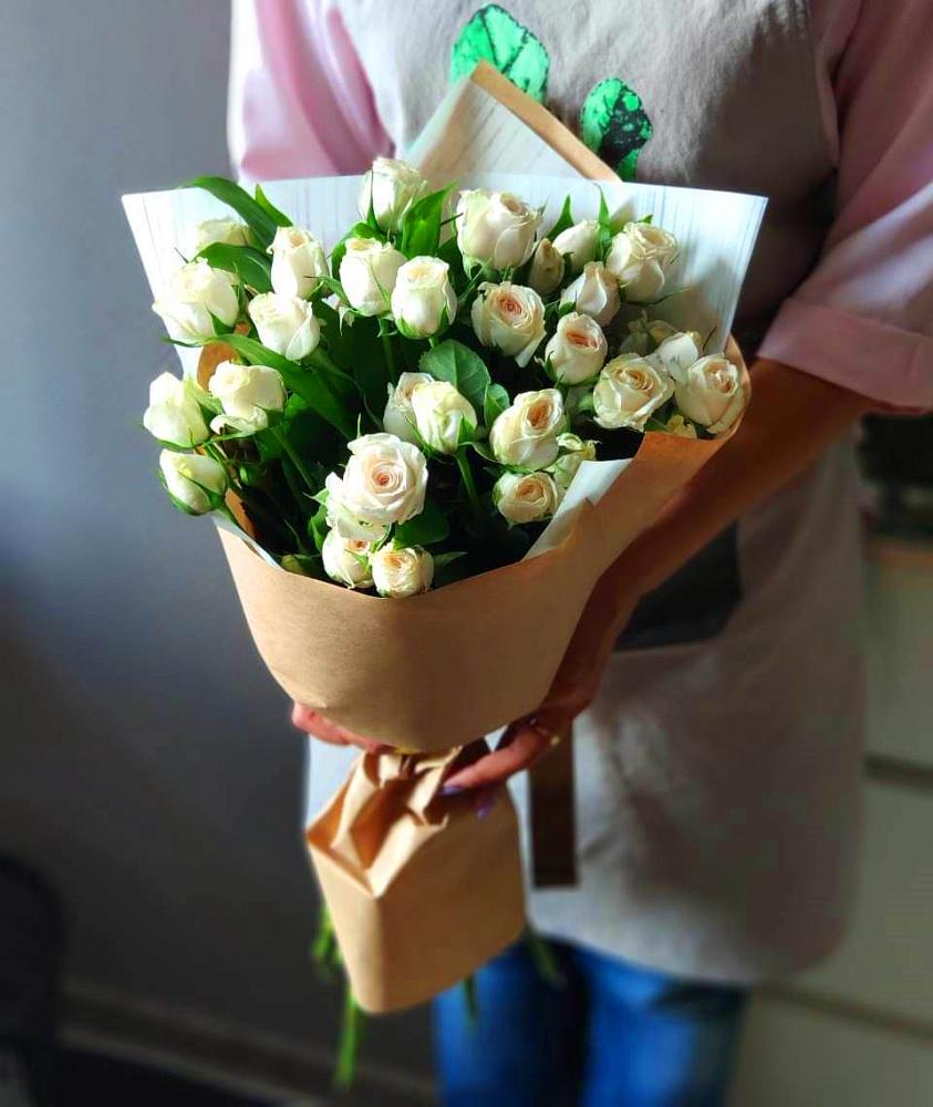 Букет цветов из: Розы в Новоминской