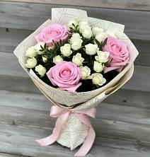 Букет цветов из:  Розы в Новоминской