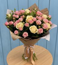 Букет цветов из:  Розы в Новоминской