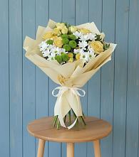 Букет цветов из:  Хризантемы и Розы #REPLACE_PRED# Новоминской