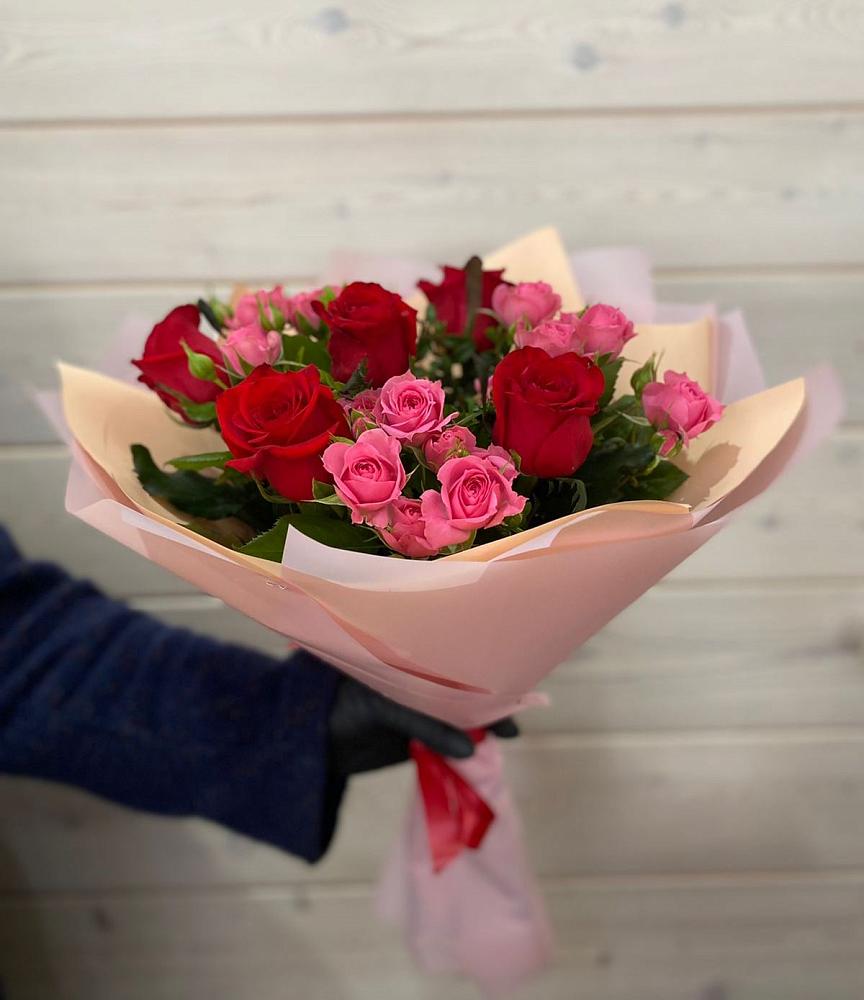 Букет цветов из: Розы в Новоминской