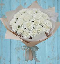 Букет цветов из:  Гвоздики в Новоминской