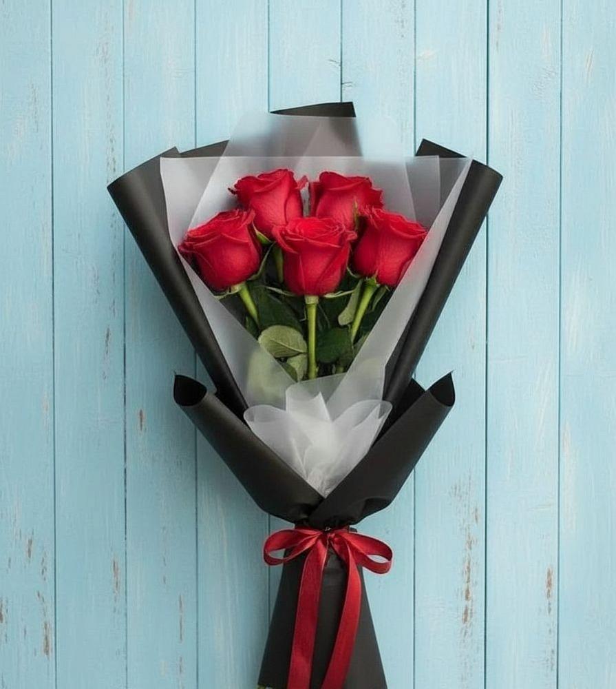 Букет цветов из: Розы в Новоминской